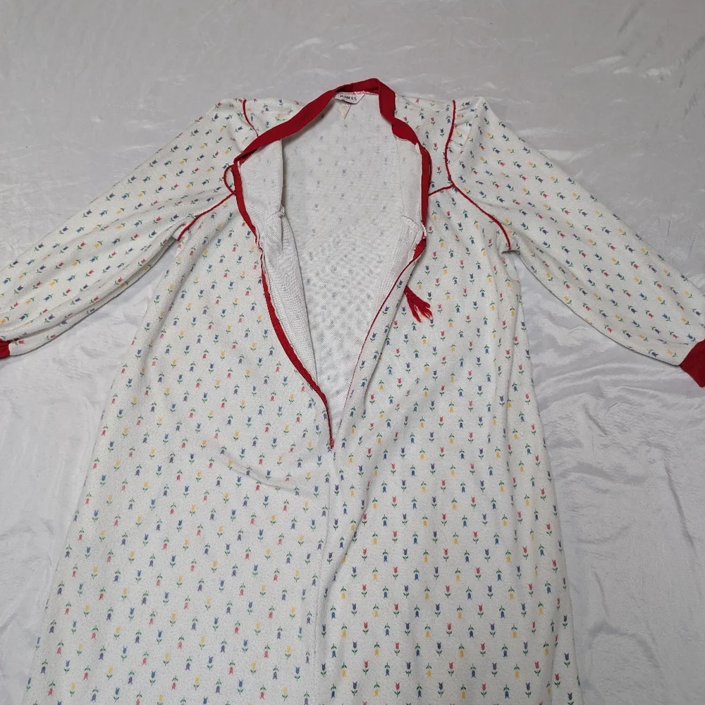 Fleece Vintage Long Sleeve Flower Floor Length Nightgown Cozy Warm Grannycore